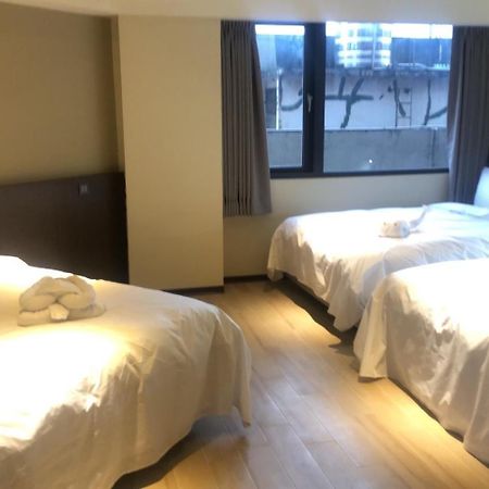 享住新大華館 Hotell Chilung Exteriör bild