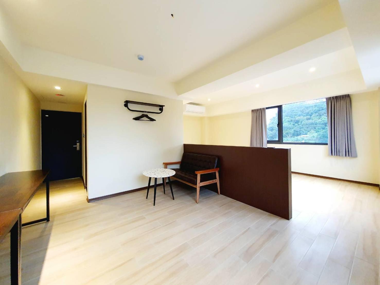 享住新大華館 Hotell Chilung Exteriör bild