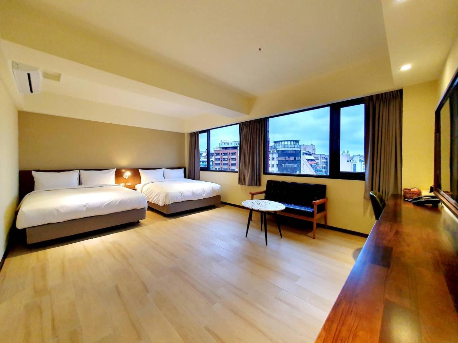 享住新大華館 Hotell Chilung Exteriör bild