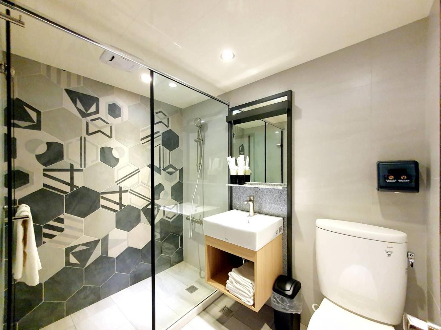 享住新大華館 Hotell Chilung Exteriör bild