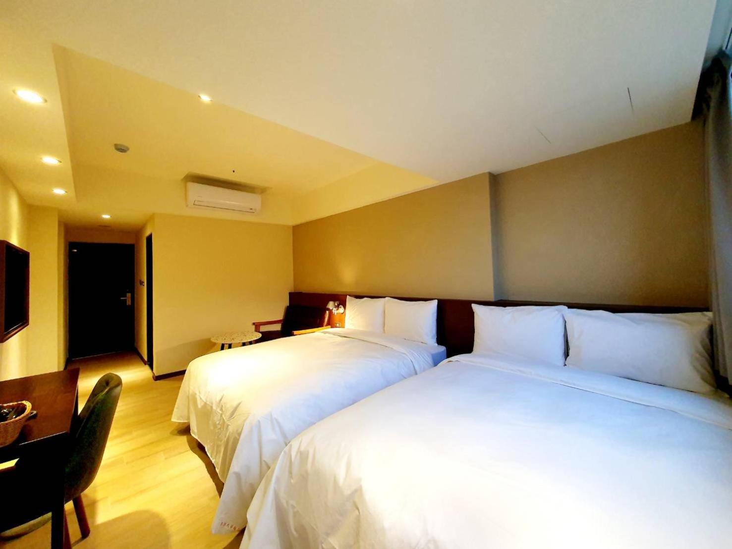 享住新大華館 Hotell Chilung Exteriör bild