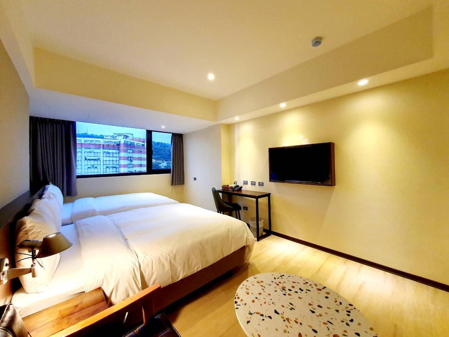 享住新大華館 Hotell Chilung Exteriör bild
