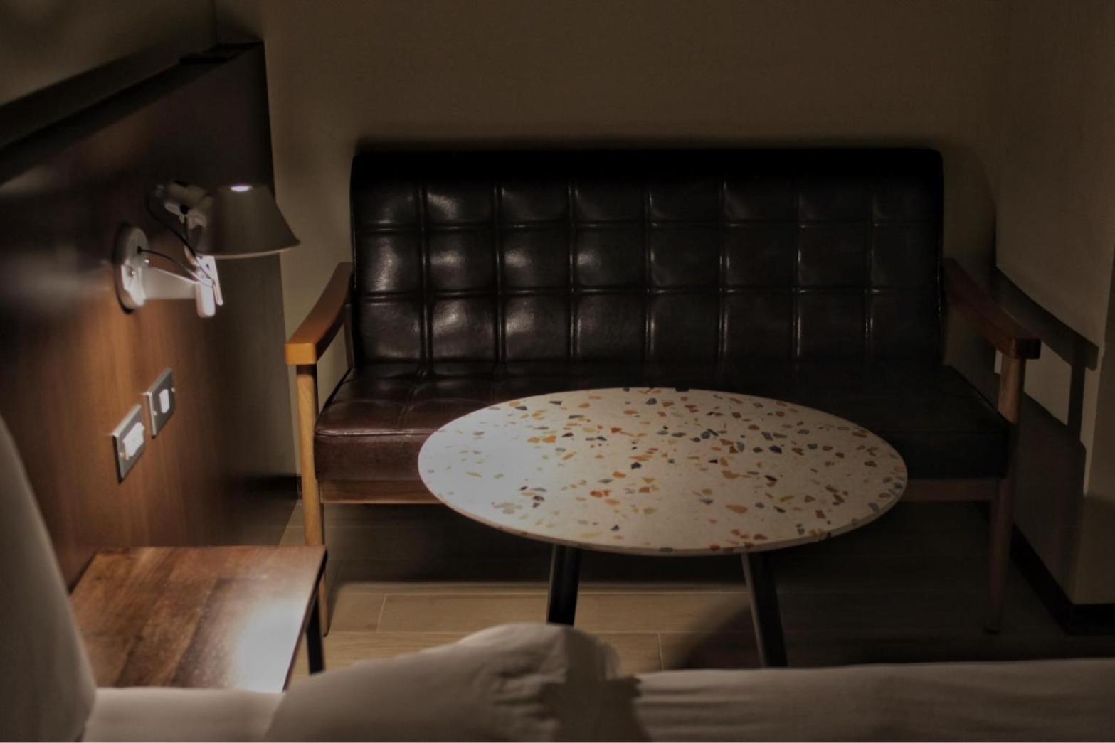 享住新大華館 Hotell Chilung Exteriör bild