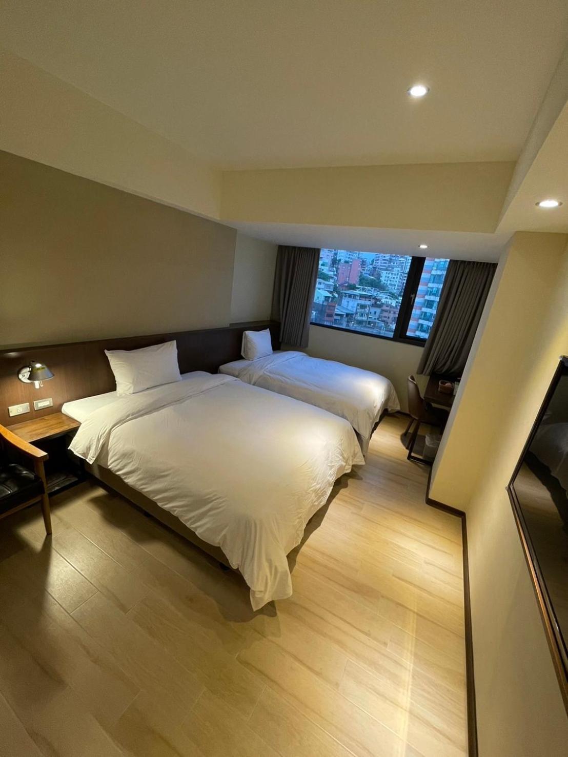 享住新大華館 Hotell Chilung Exteriör bild