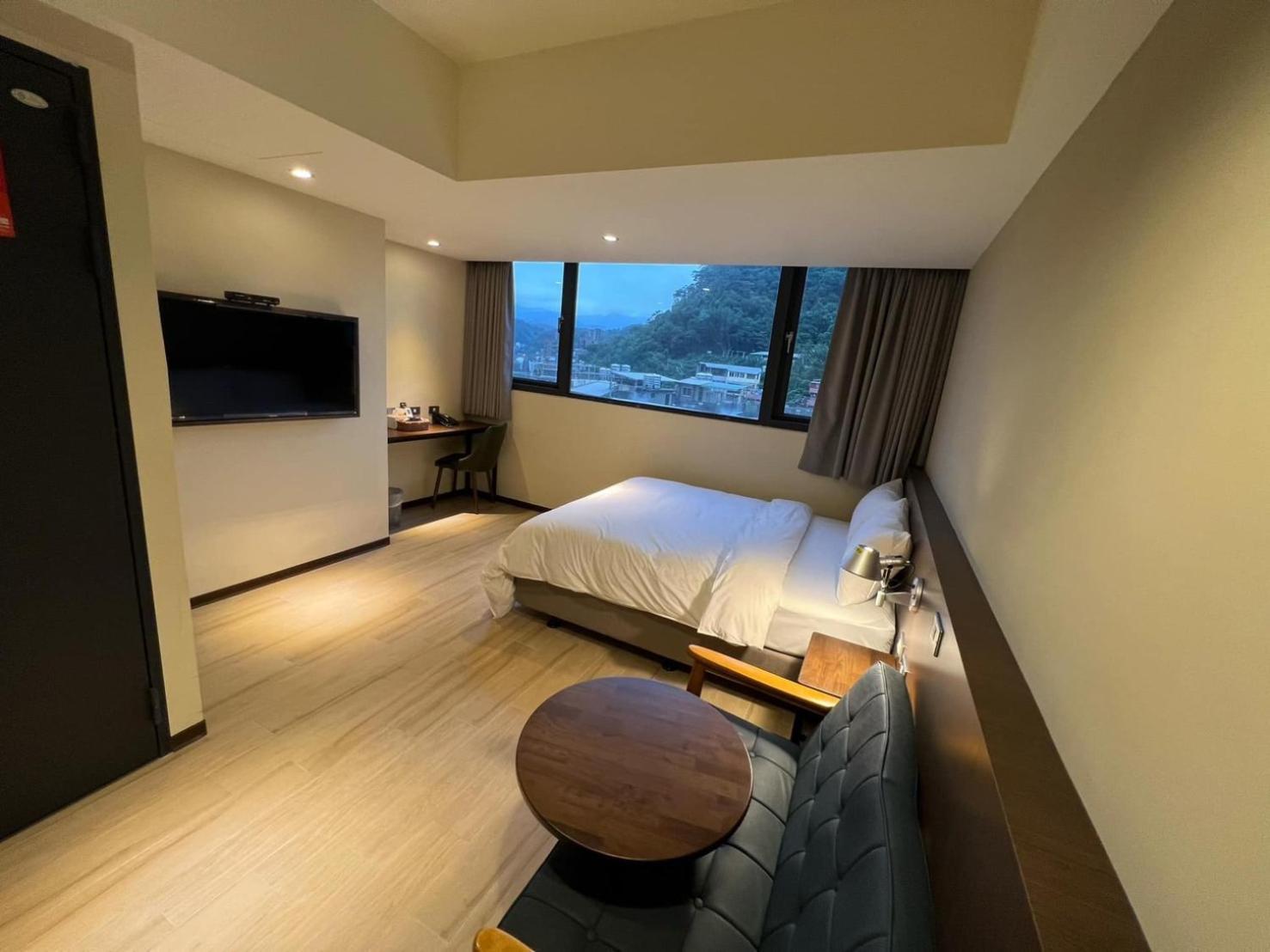享住新大華館 Hotell Chilung Exteriör bild